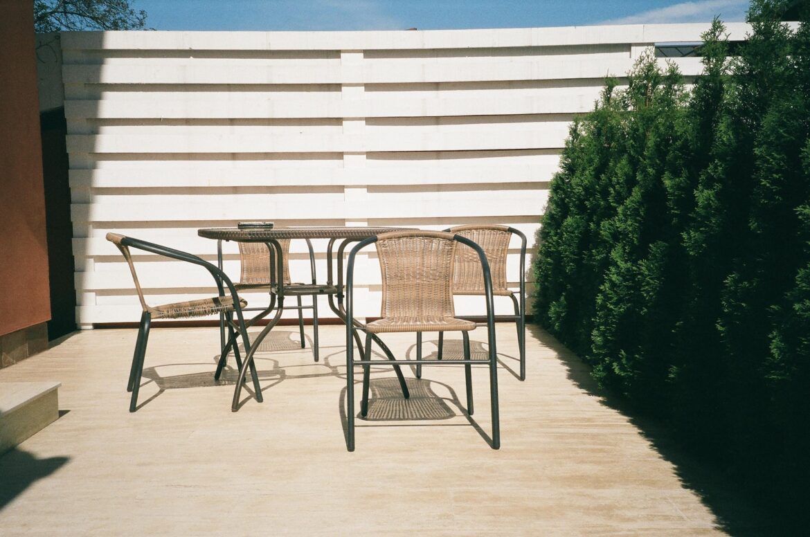 Sådan holder du din terrasse flot