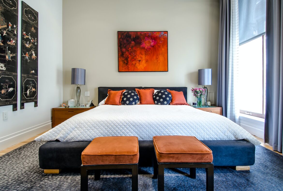 5 ting du kan bruge til at dekorere dit soveværelse med